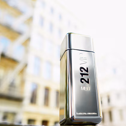 Carolina Herrera 212 VIP Men