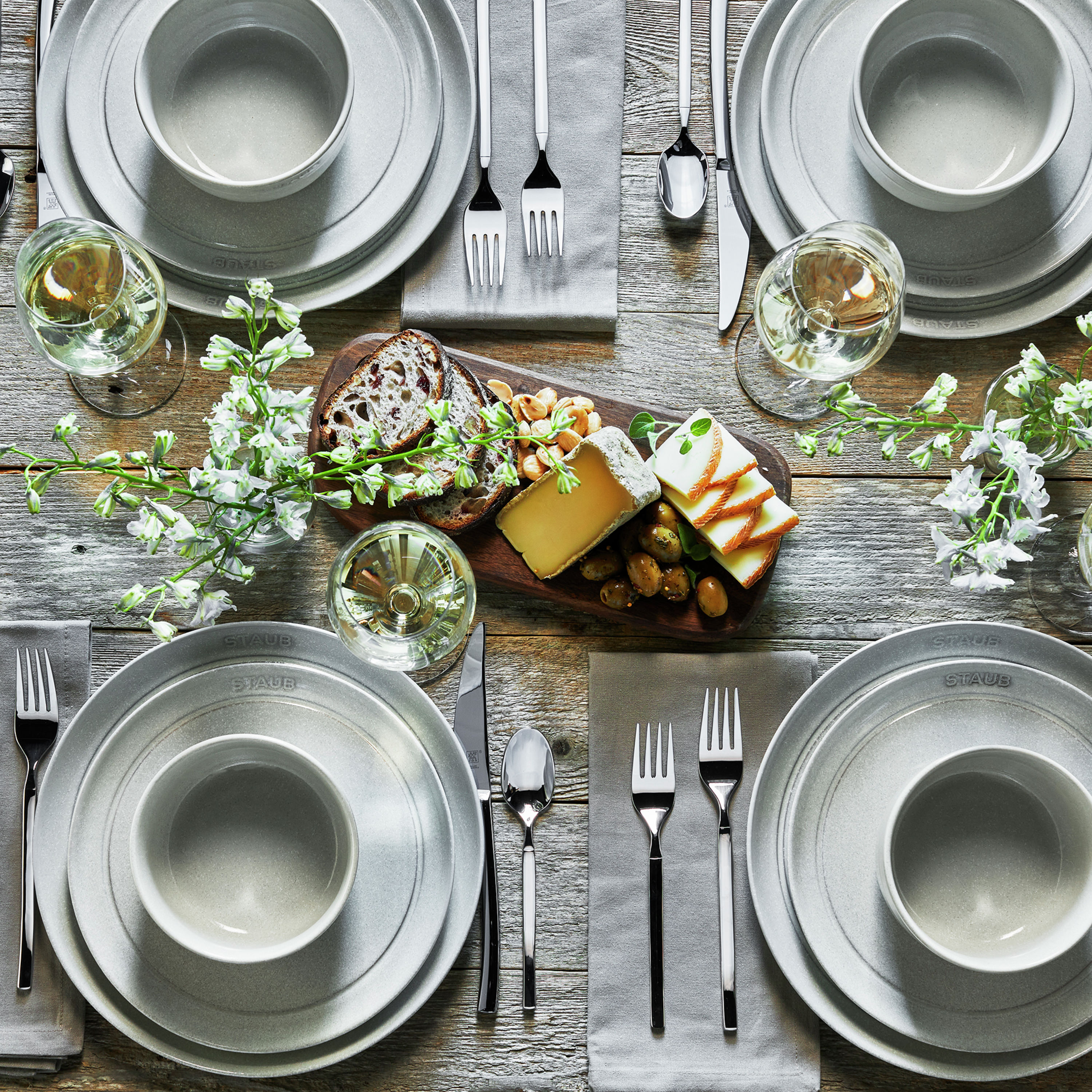 Staub Dining Line 12-pc, Dinnerware set