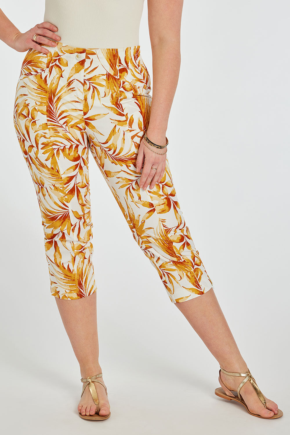Palm Print Essential Cropped Trousers