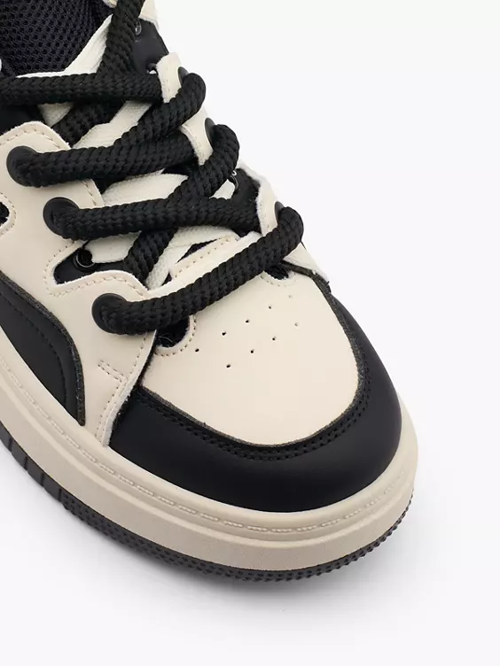 Graceland Platform Sneaker in offwhite