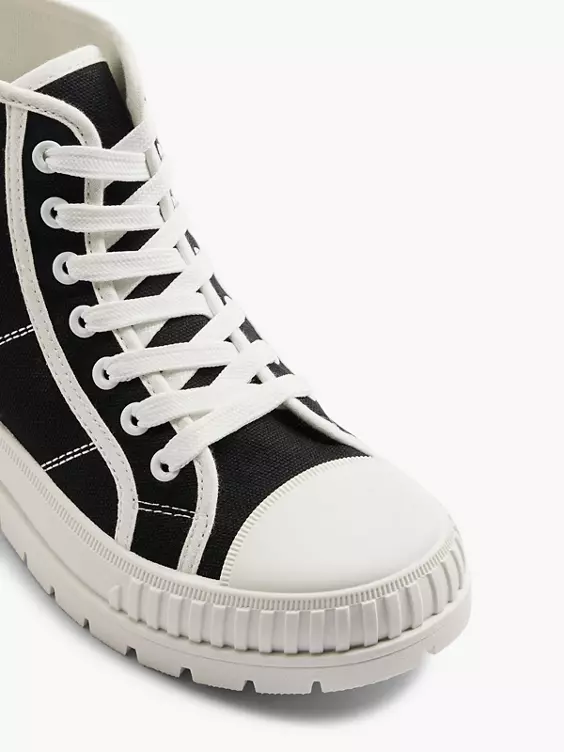 Vty Hoher Sneaker in schwarz