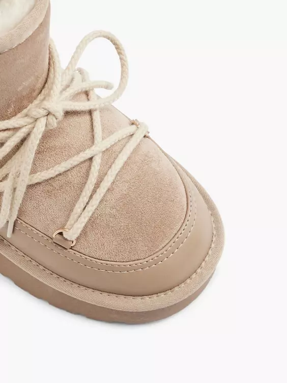 Graceland Boots in beige