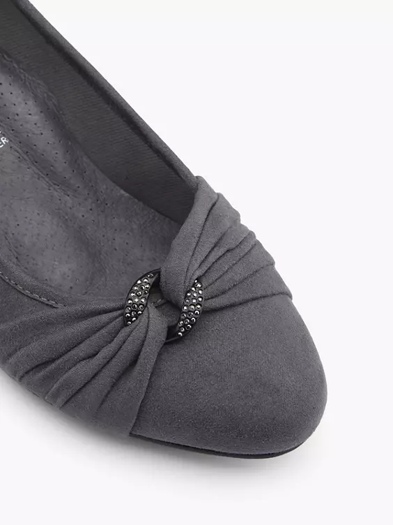 Easy Street Komfort Pumps in grau