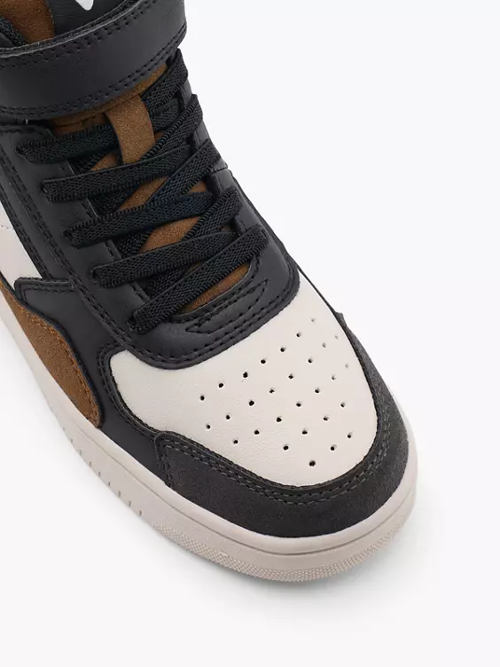 Vty Hoher Sneaker in schwarz