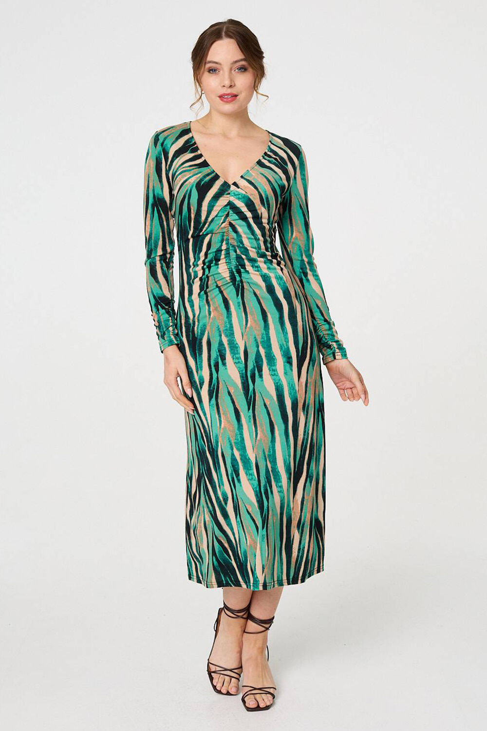Izabel London – Abstract Print Ruched V-Neck Midi Dress
