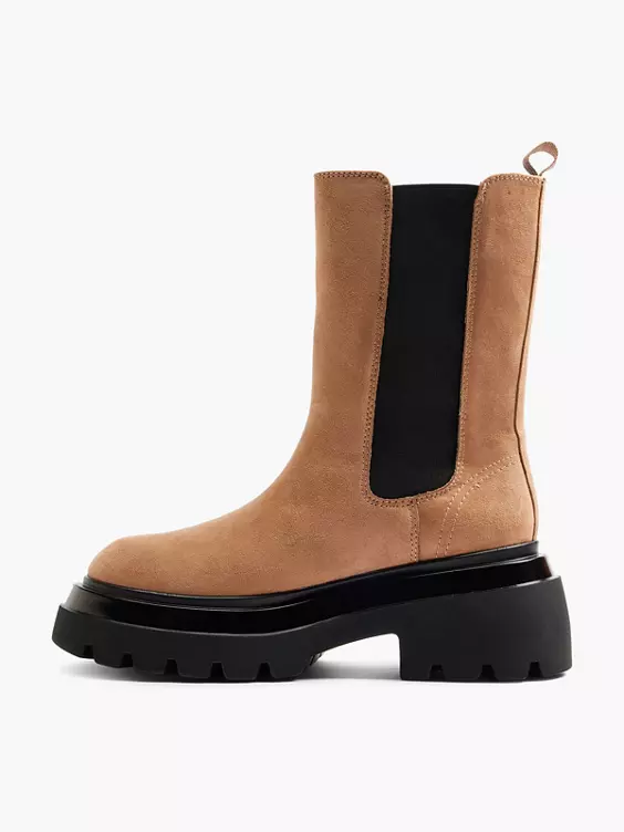 Catwalk Chelsea Boots in beige