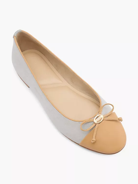 ESPRIT Ballerina in grau