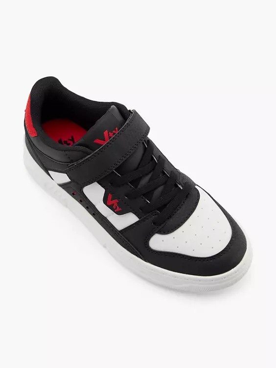 Vty Sneaker in schwarz