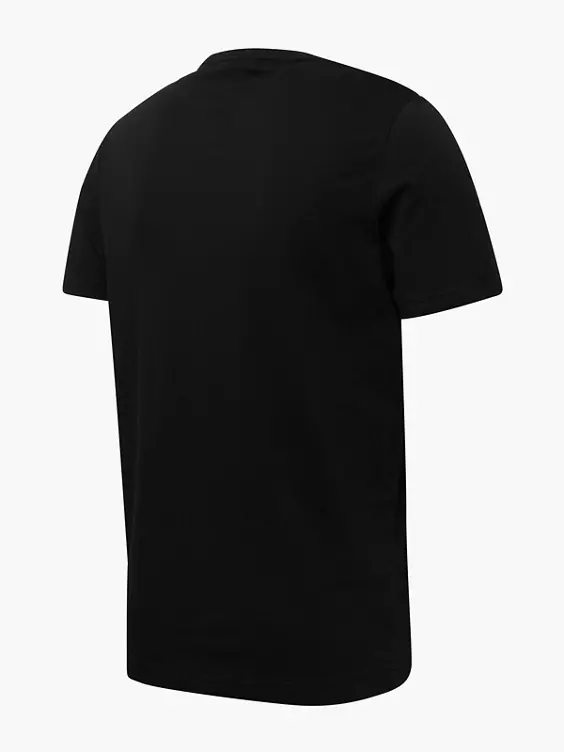 PUMA T-Shirt in schwarz