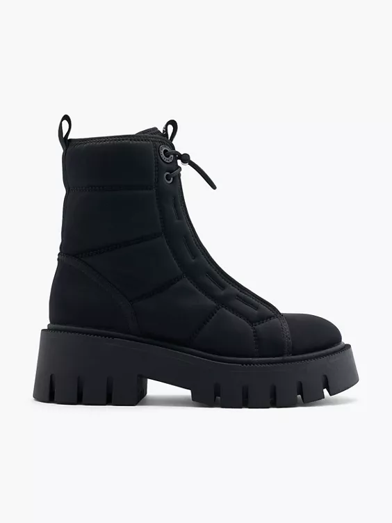 Wednesday Boots in schwarz