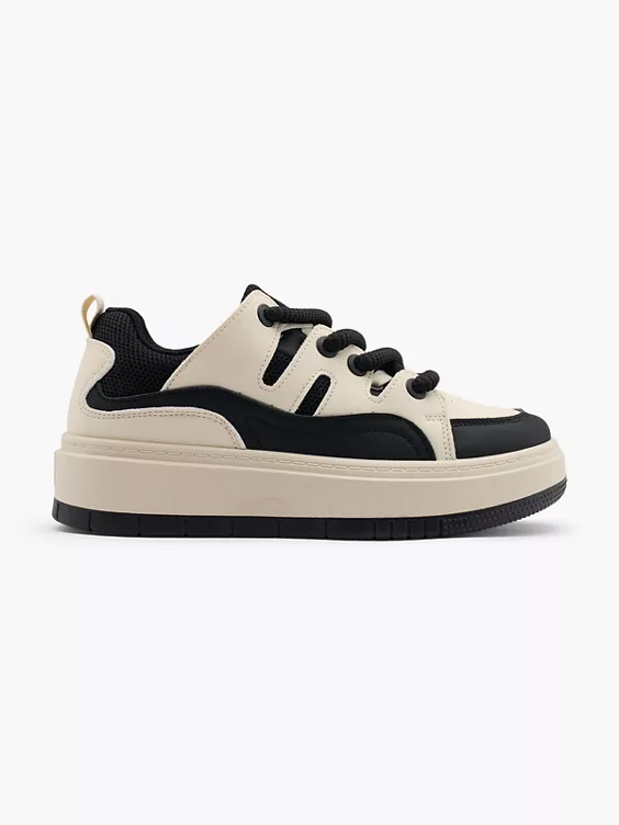 Graceland Platform Sneaker in offwhite