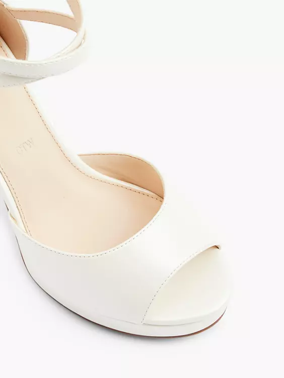 Catwalk Peeptoe in weiß