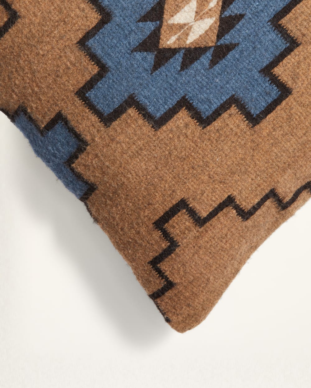 STEPS TO THE SKY TIERRA SQUARE PILLOW