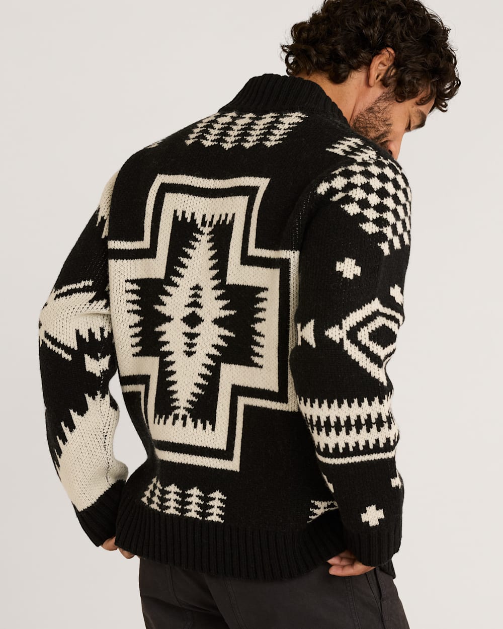 MEN'S MIXED ICONS LAMBSWOOL CARDIGAN
