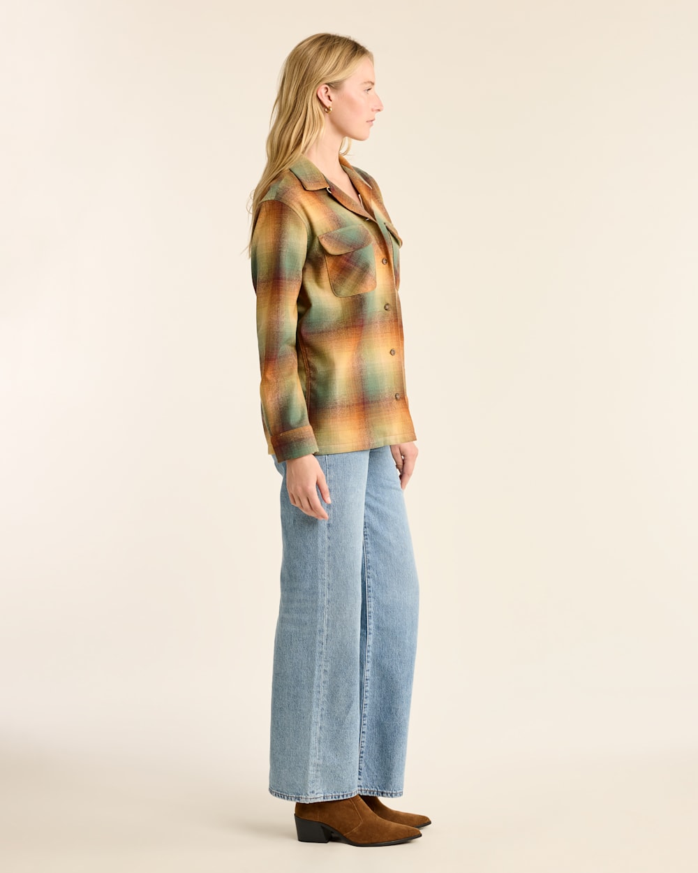 WOMEN'S PLAID BOYFRIEND BOARD SHIRT