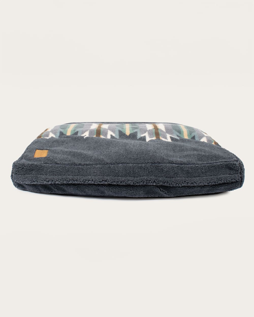 OXFORD WYETH TRAIL PET BED - NAPPER