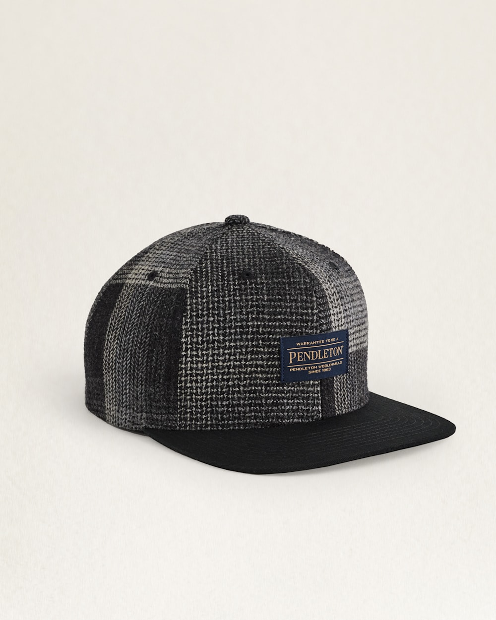PLAID PATCHWORK FLAT BRIM HAT
