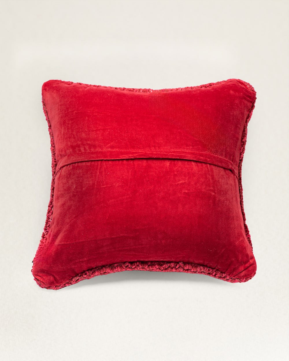PLUSH BUFFALO HOOKED SQUARE PILLOW