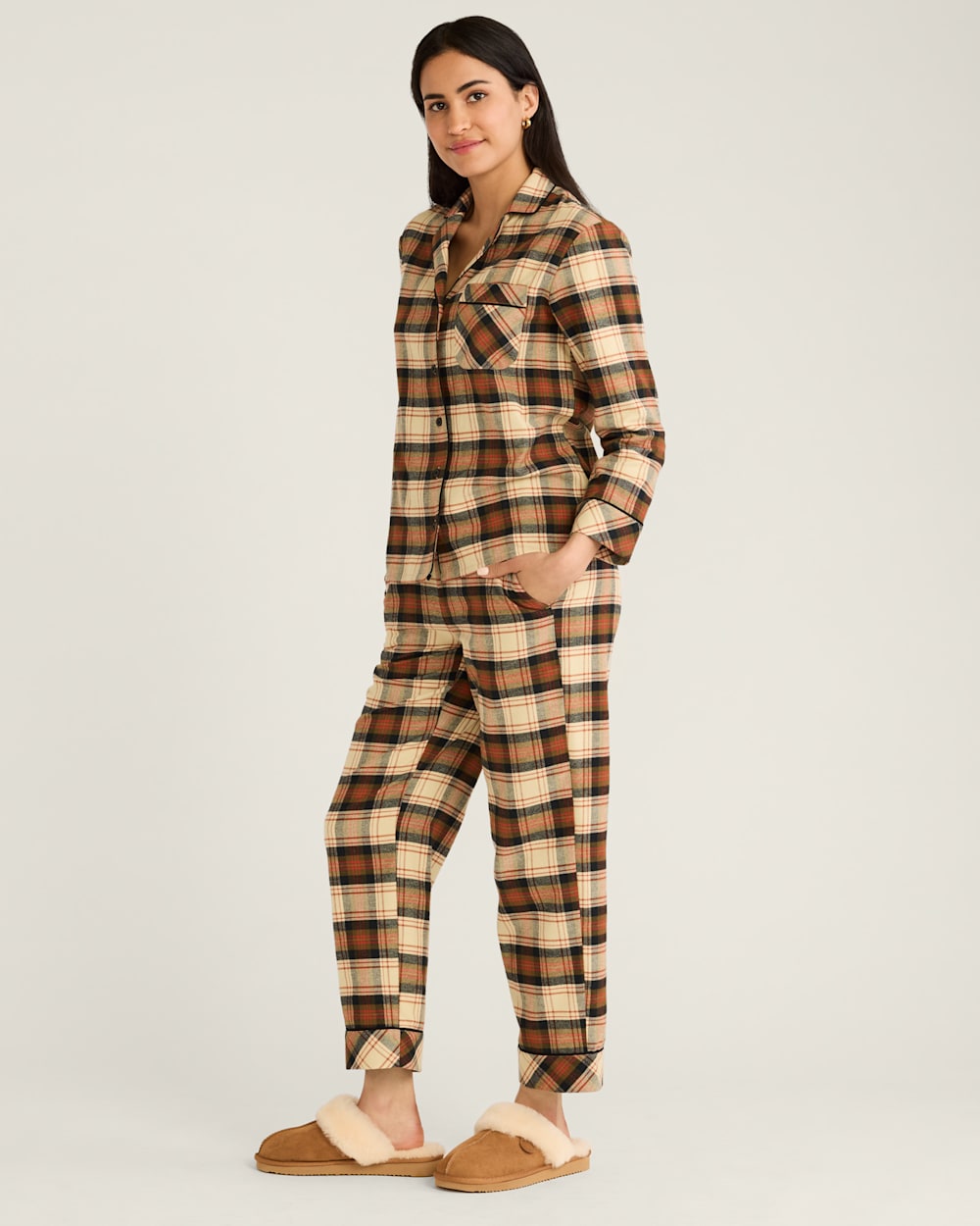 WOMEN'S PLAID FLANNEL PAJAMA SET
