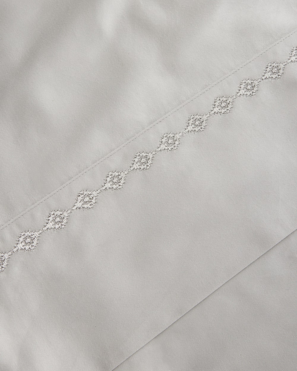 MOONLIT MESA EMBROIDERED SHEET SET
