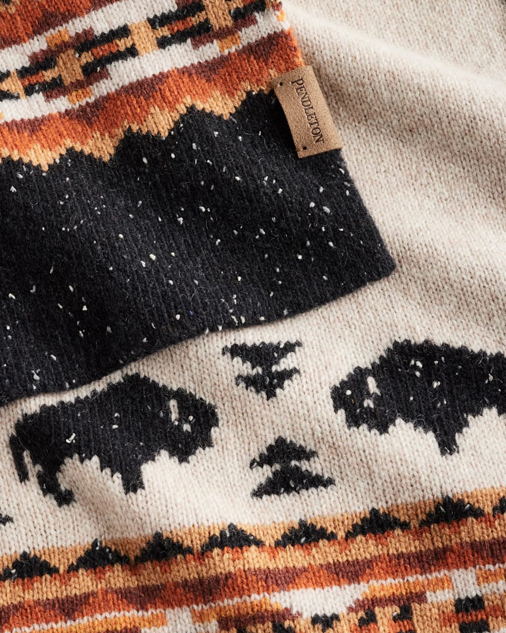 BUFFALO LAMBSWOOL SCARF