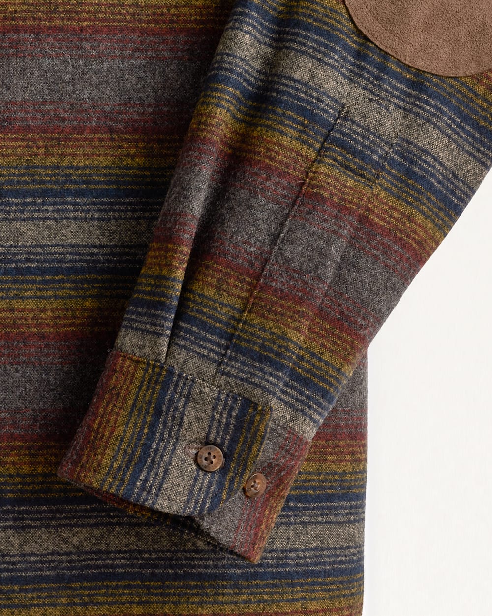 MEN'S STRIPE ELBOW-PATCH TRAIL SHIRT
