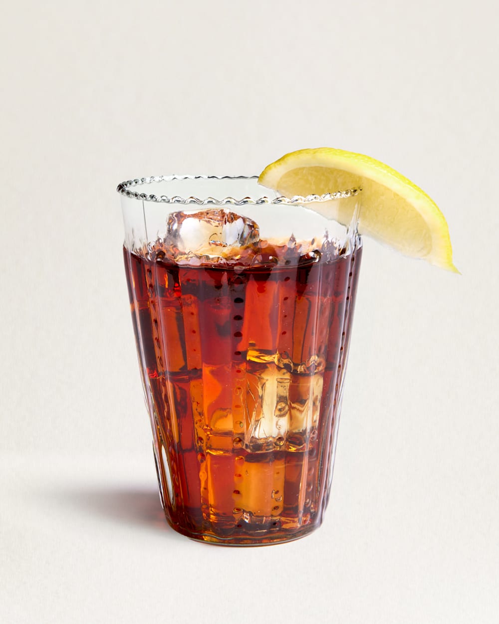 RUFFLE GLASS TUMBLER SET