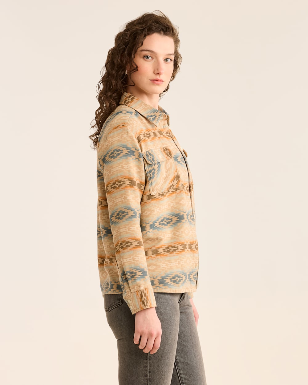 WOMEN'S COASTLINE OVERSHIRT