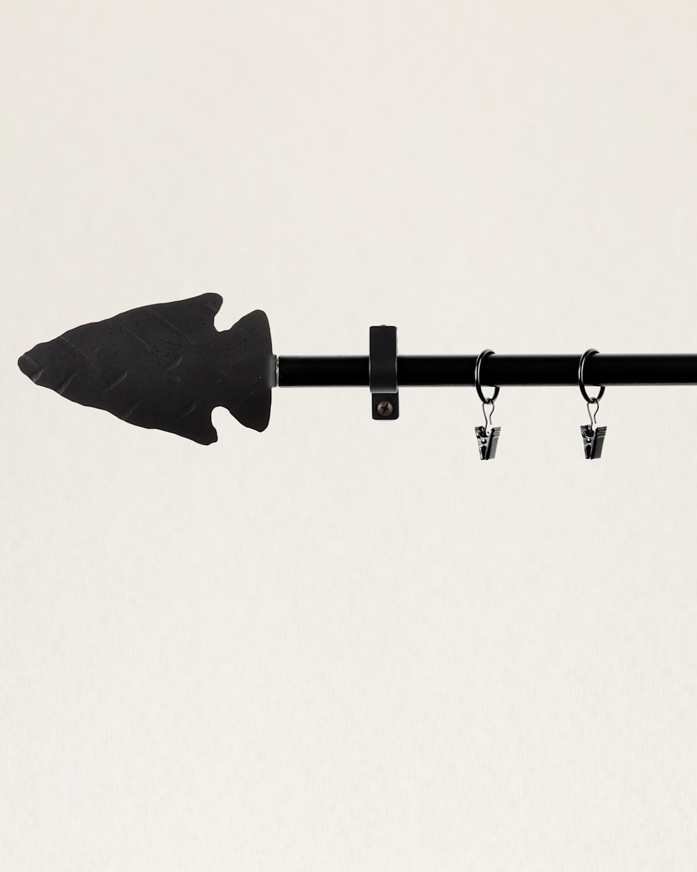 TEXTILE HANGER