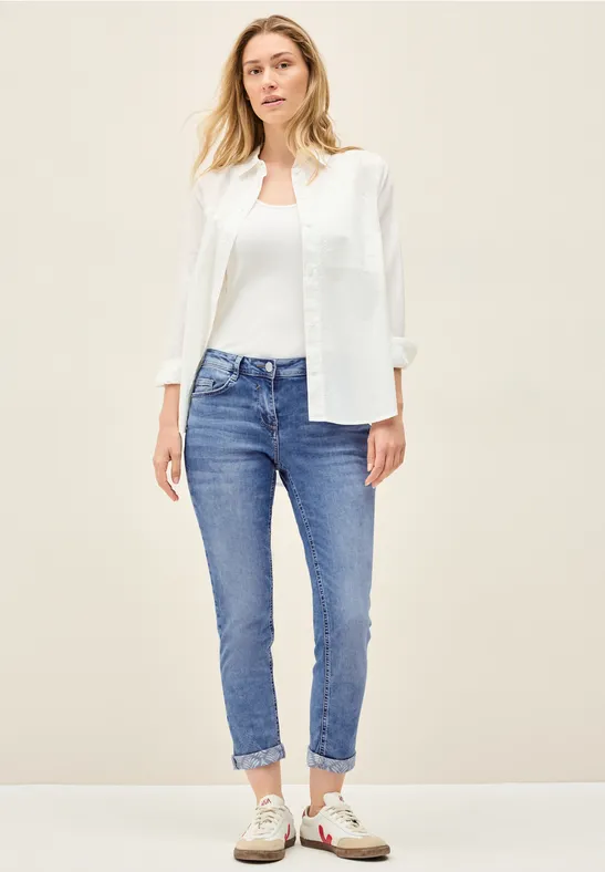 Casual Fit Jeans mit Turn-Up