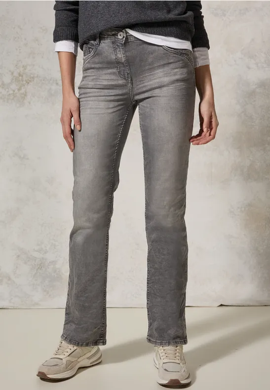 Bootcut Jeans