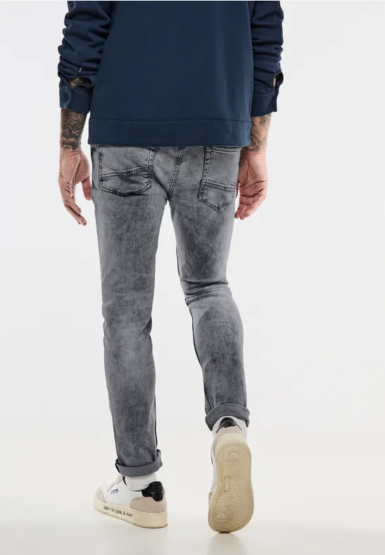 Skinny Fit Jeans