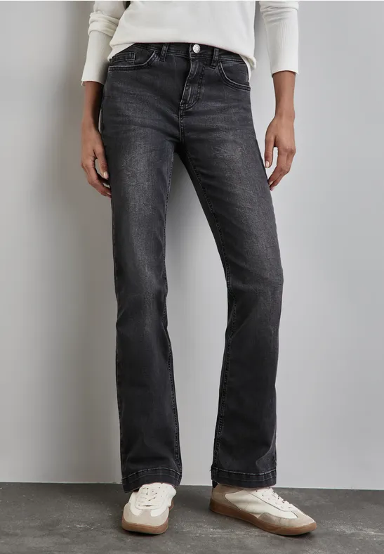 Bootcut Jeans