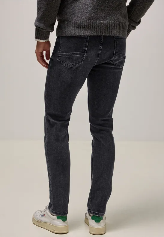 Jeans im Slim Fit