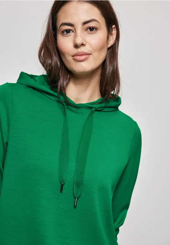 Hoodie mit gerundetem Saum