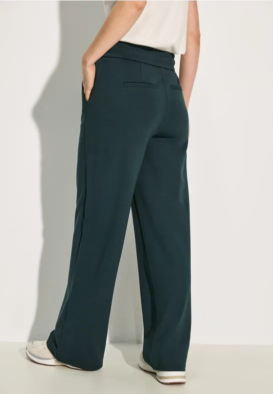 Hose im Loose Fit