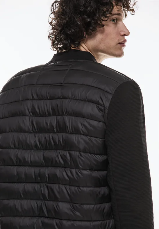 Materialmix Übergangsjacke