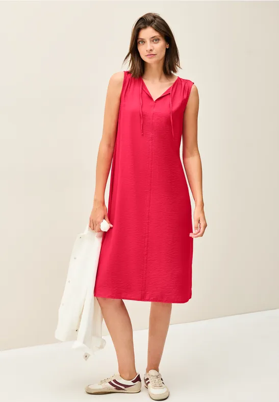 Kleid in Unifarbe