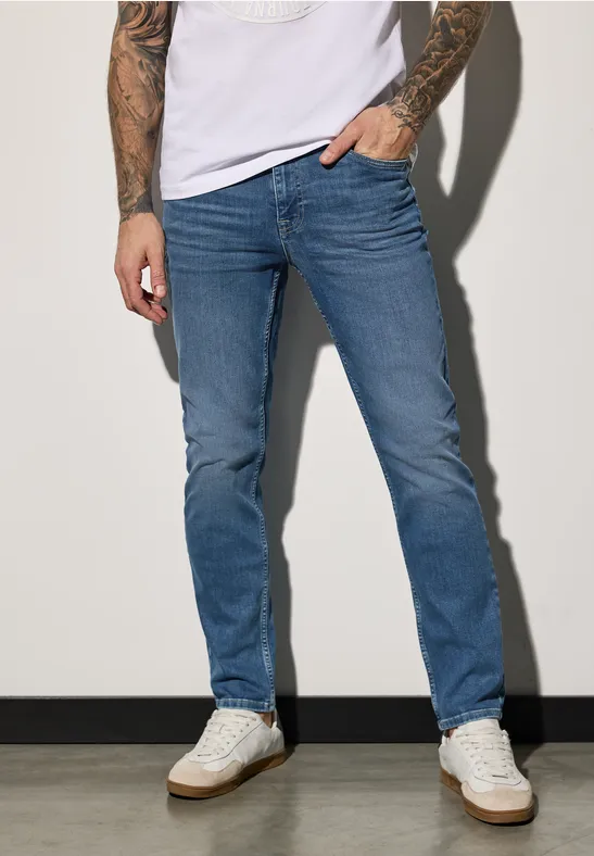 Jeans im Slim Fit