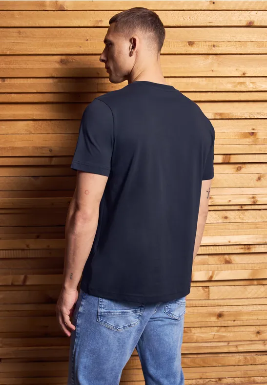 T-Shirt mit Chestprint