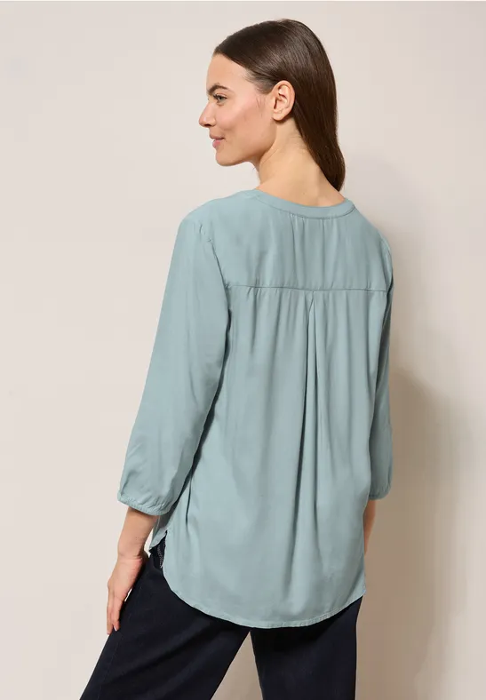 Bluse in Unifarbe