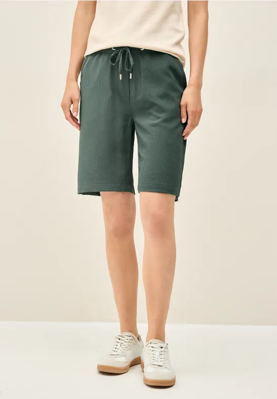 Shorts mit Struktur