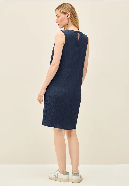 Ärmelloses Kleid