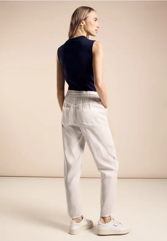 Bequeme Lyocell Jeans