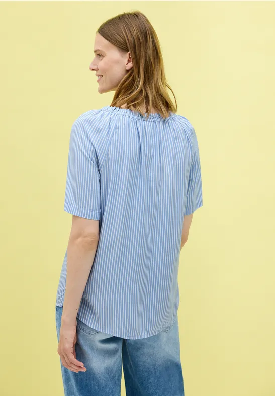 Bluse mit elastischem Kragen
