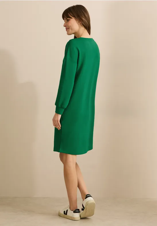 Kleid mit Knopfdetail
