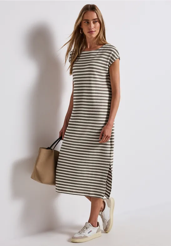 Kleid in Strick-Optik