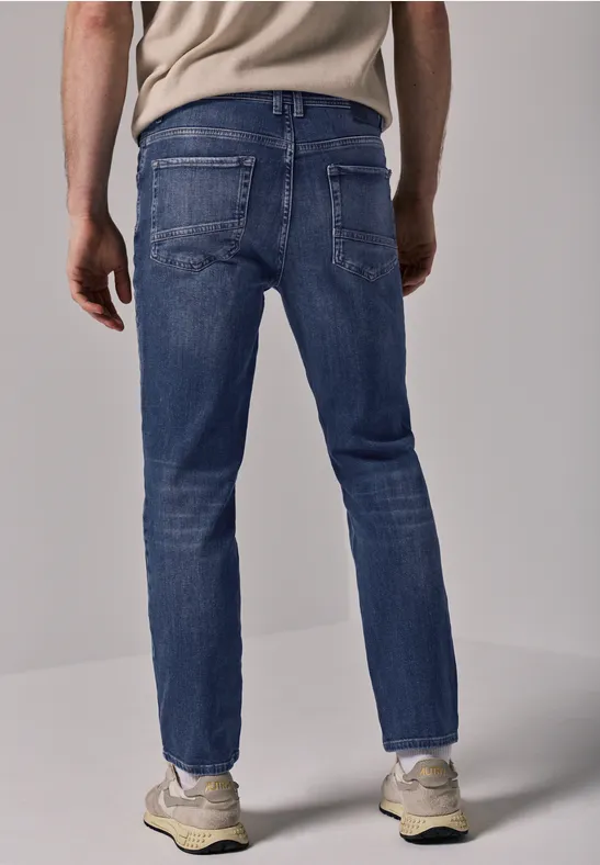 Jeans im Slim Fit