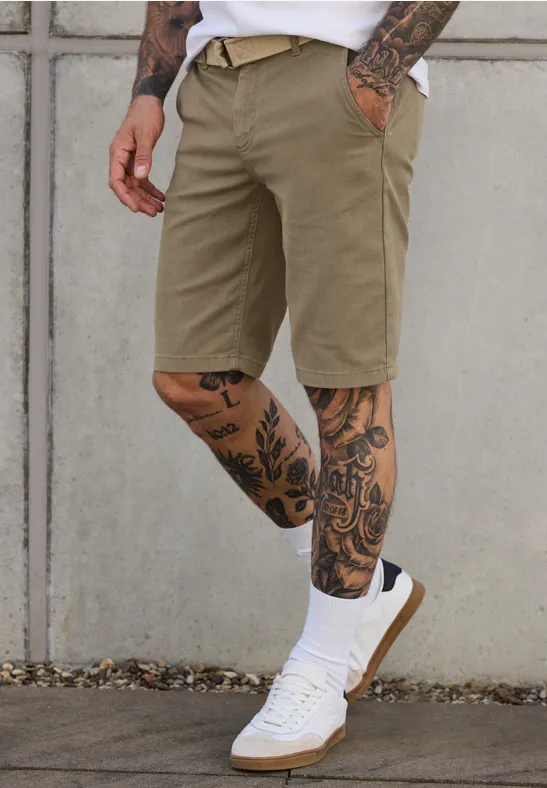 Struktur Chino mit Gürtel