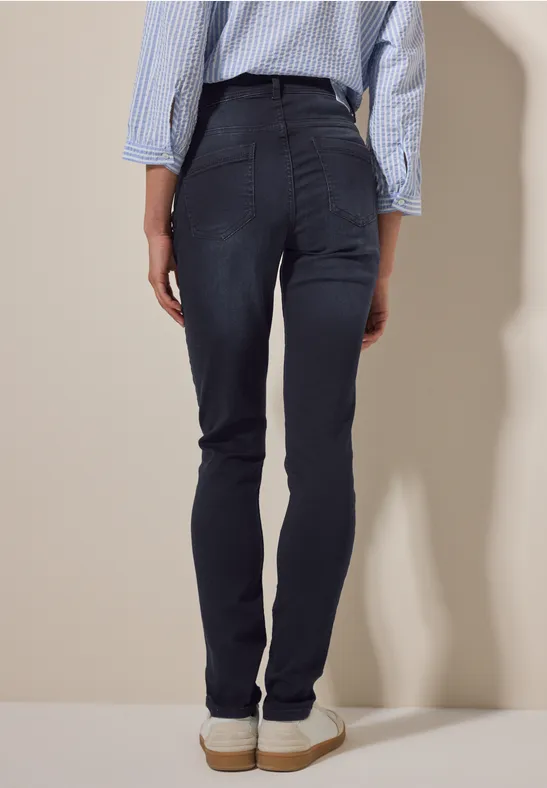 Jeans im Slim Fit